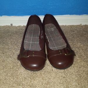 Brown flats